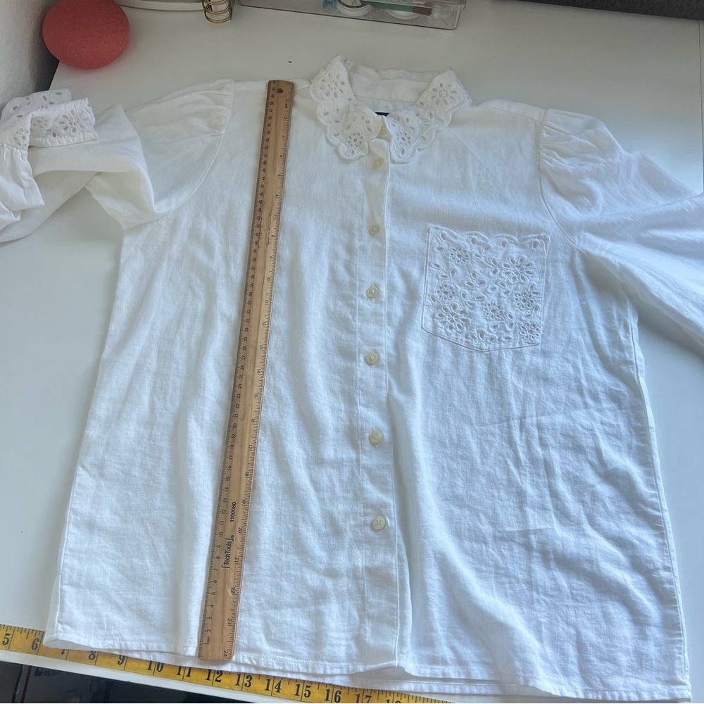 Ann Taylor Elegant White Eyelet Blouse Classic Size M NWT - Picture 13 of 15